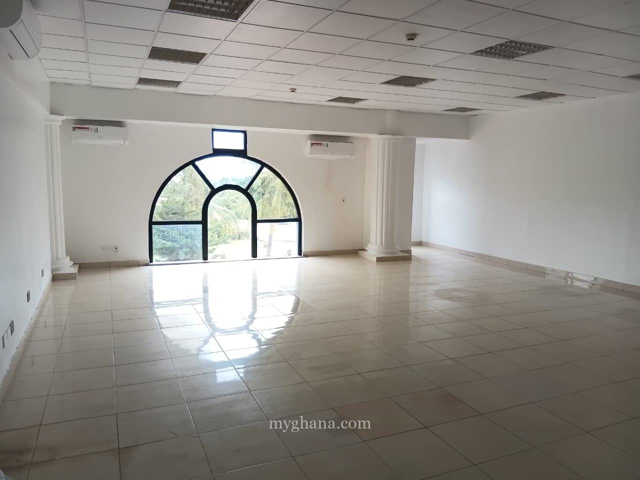Office Building to let at Shiashie near Gulf House, Accra