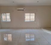 5 bedroom townhouse to let at Cantonments near GIS, Accra