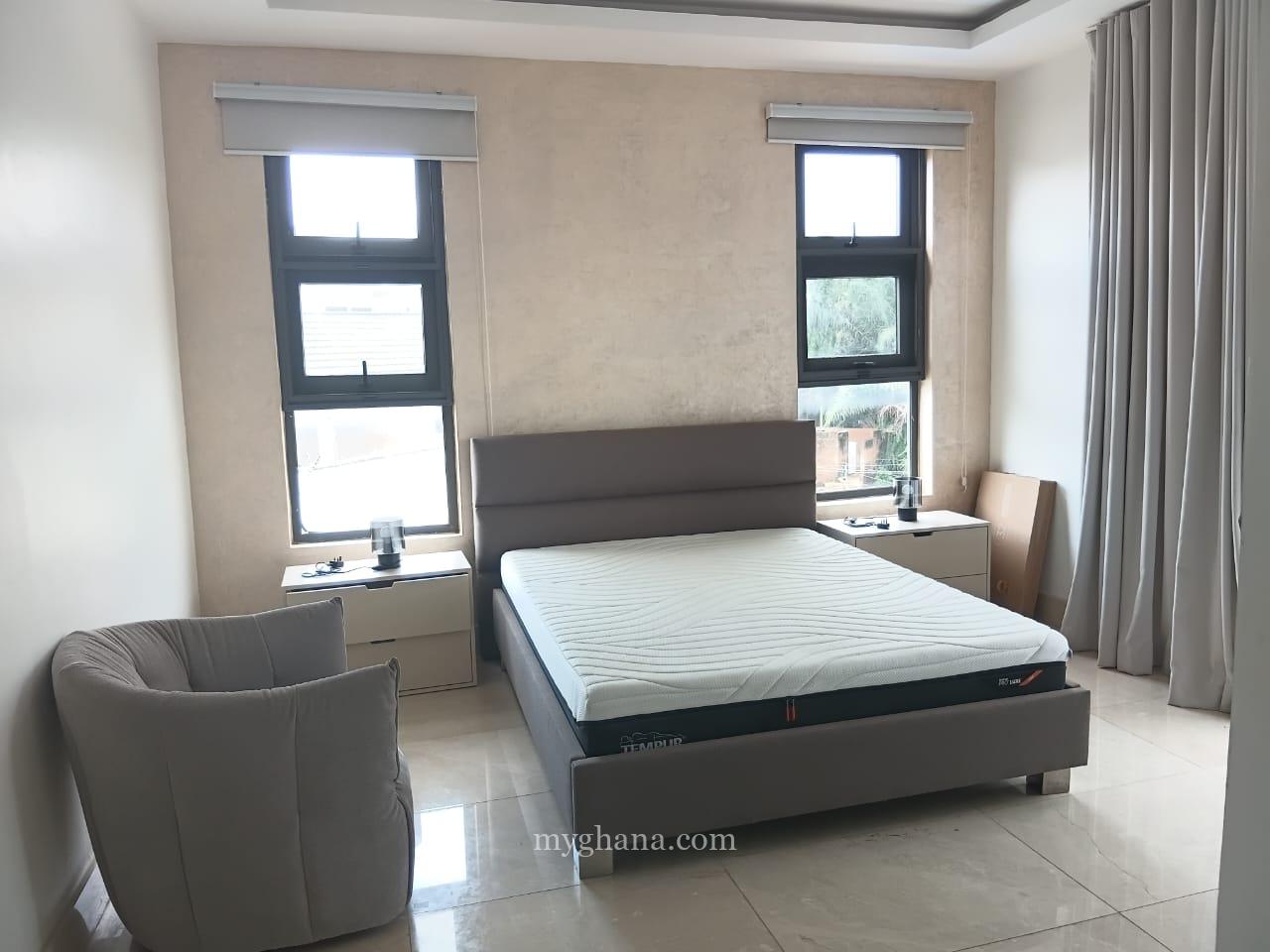 Furnished 4 bed townhouse to let at Cantonments near the US Embassy, Accra