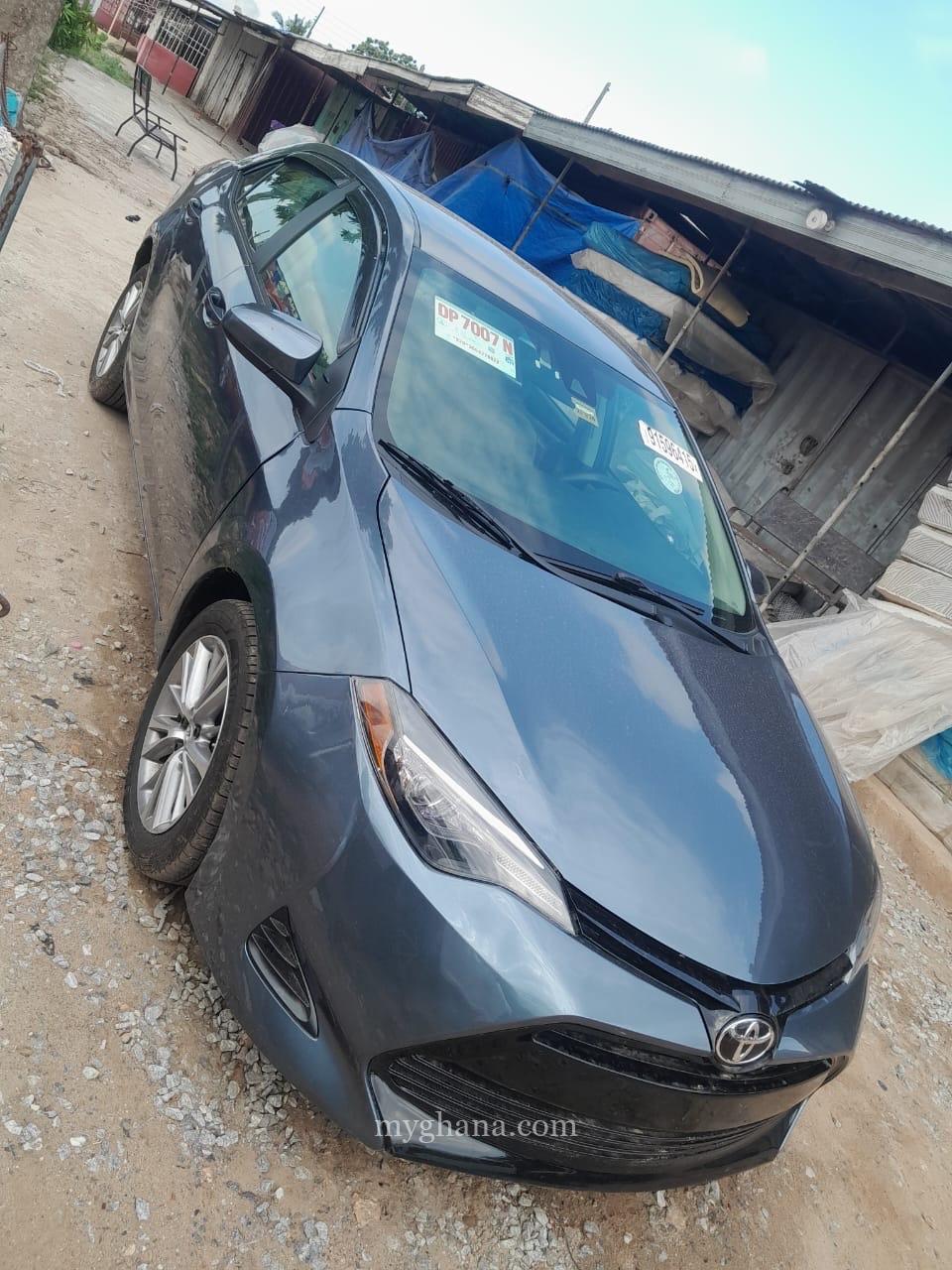 Toyota Corolla LE 2017 Model