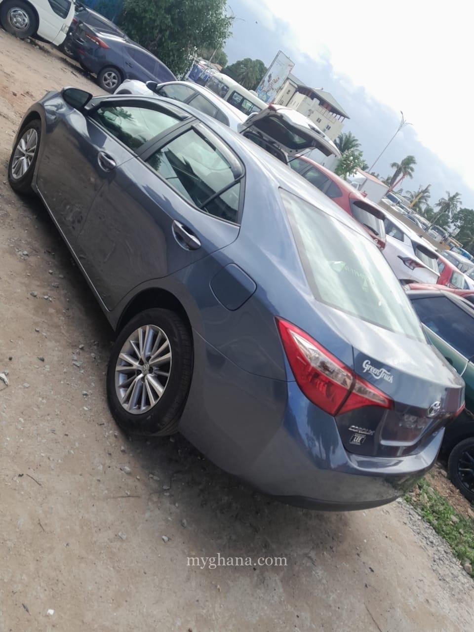 Toyota Corolla LE 2017 Model