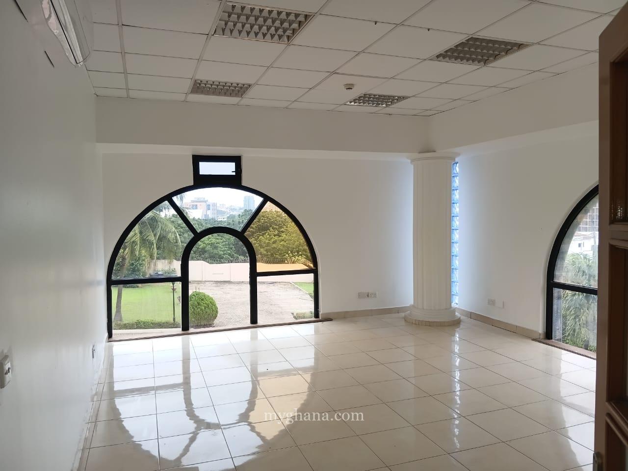 Office Building to let at Shiashie near Gulf House, Accra