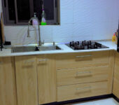 Furnished 8bdrm house in Asamoa’s property , Tetegu for sale