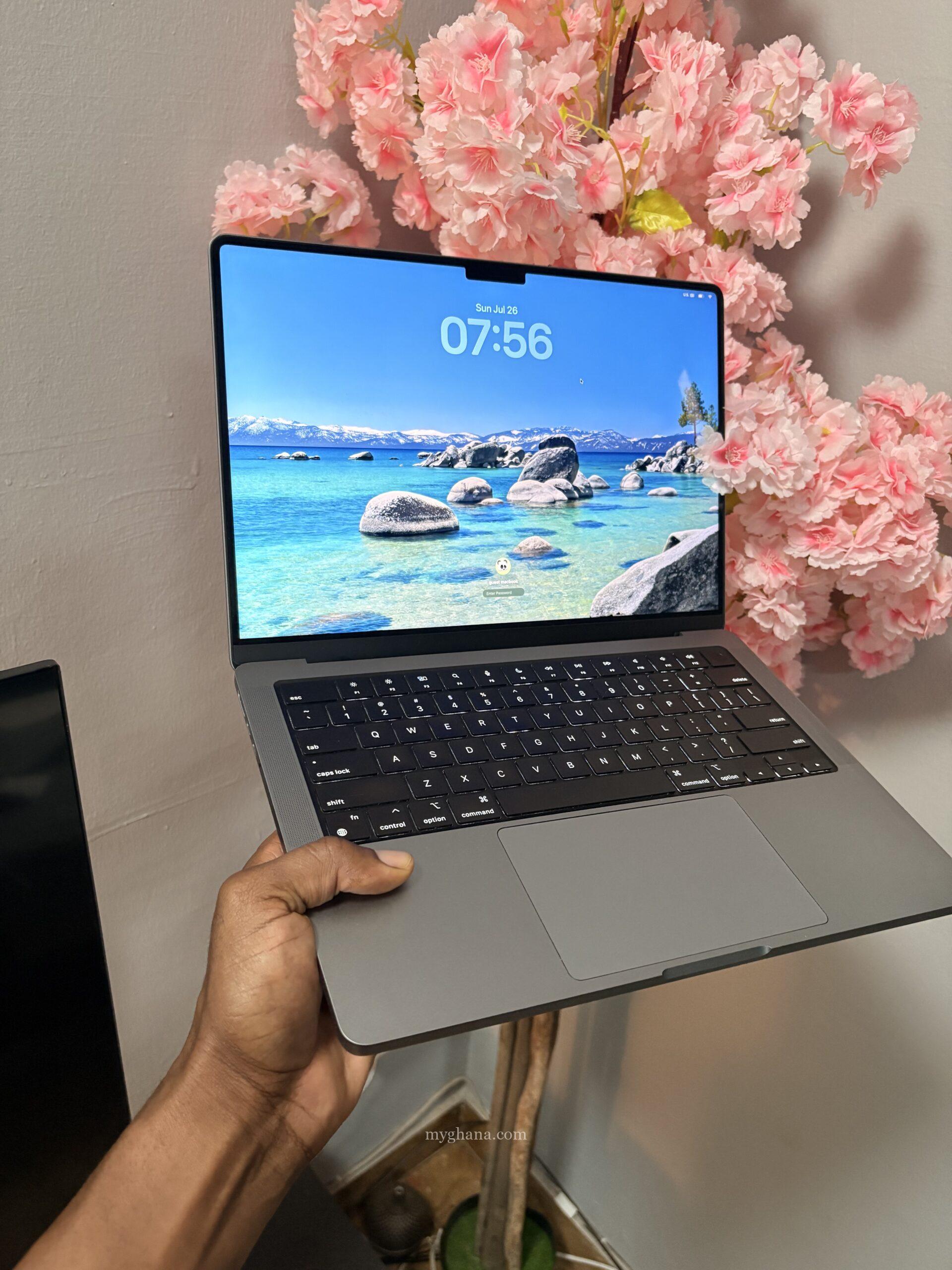 MacBook Pro 2021 M1 Pro chip