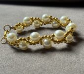 Handmade beaded Pearl bracelet