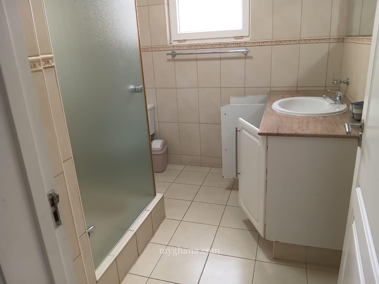 Furnished three bedroom townhouse to let at Cantonments near the US Embassy
