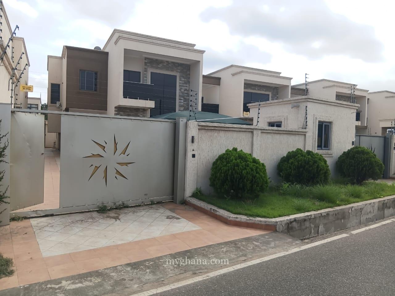 Executive four bedroom house for rent at East Legon, American House, Accra