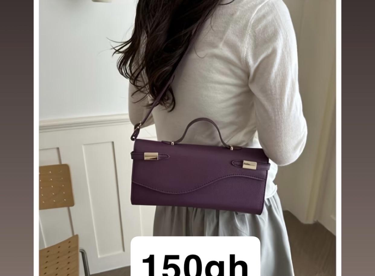 Love a bag you see? You can now preorder it through Bag Mood. ✨ Please note
