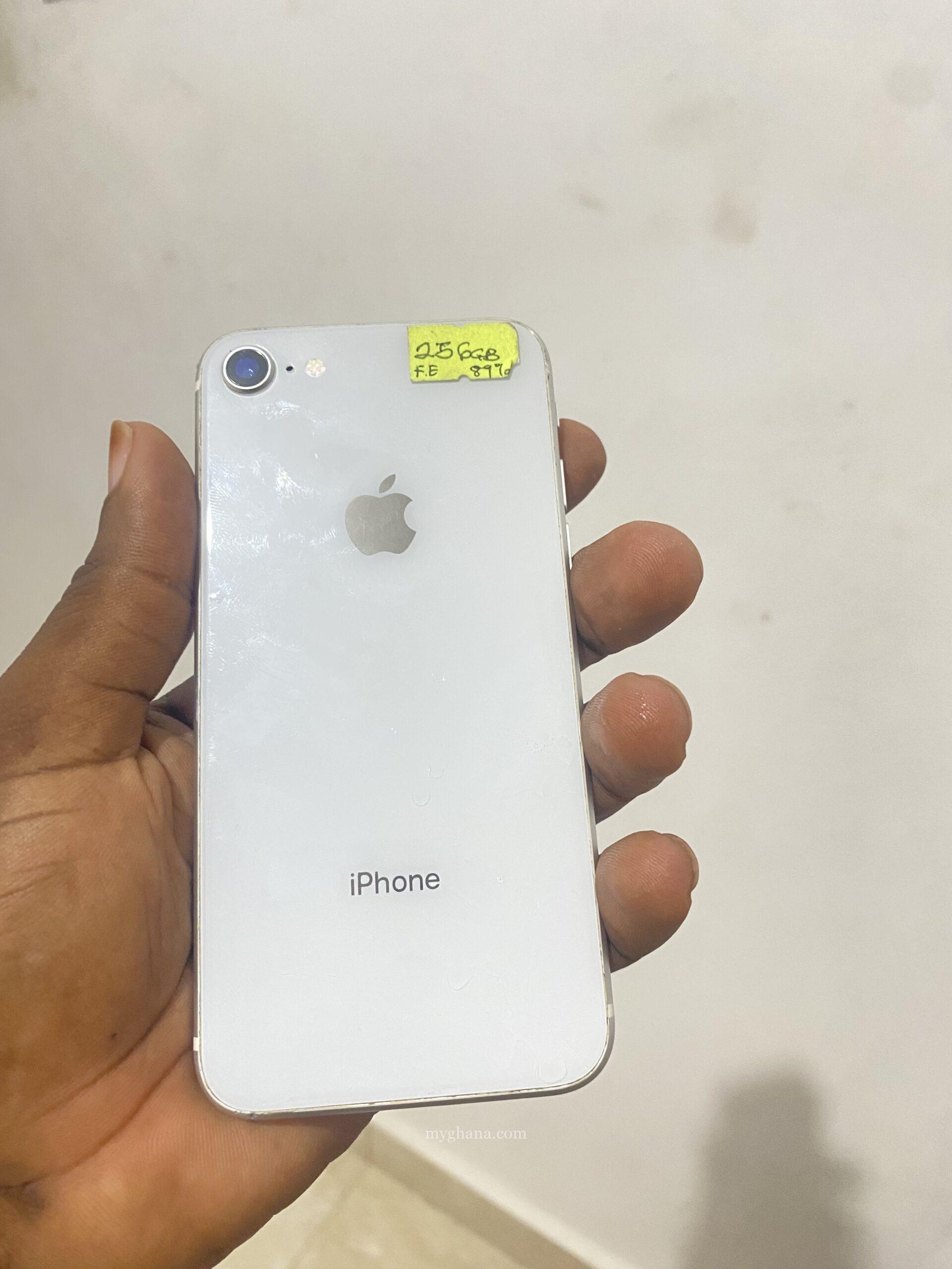iPhone 8