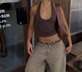 Halter top