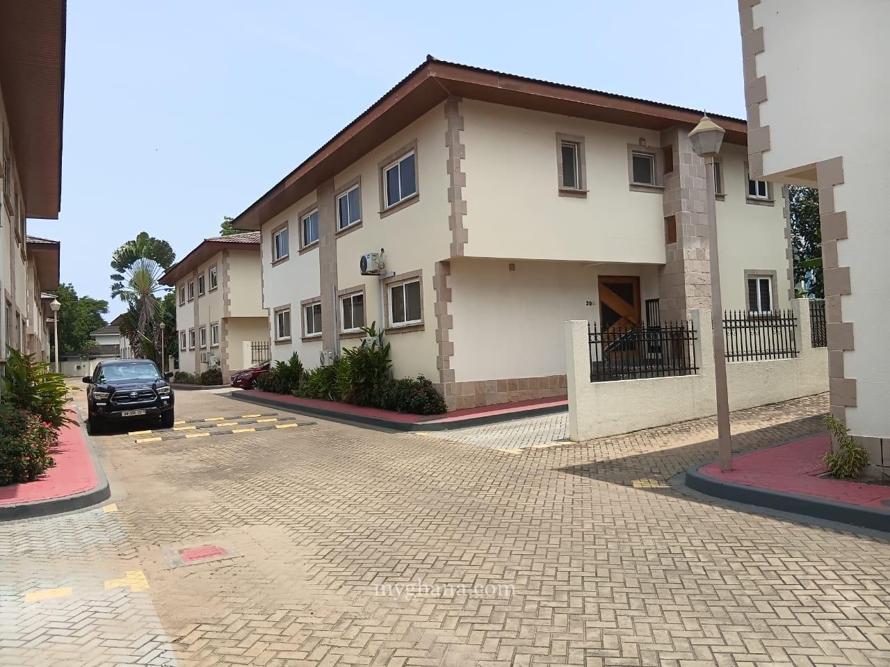 Furnished three bedroom townhouse to let at Cantonments near the US Embassy