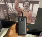 Fsundz 30000mAh power bank