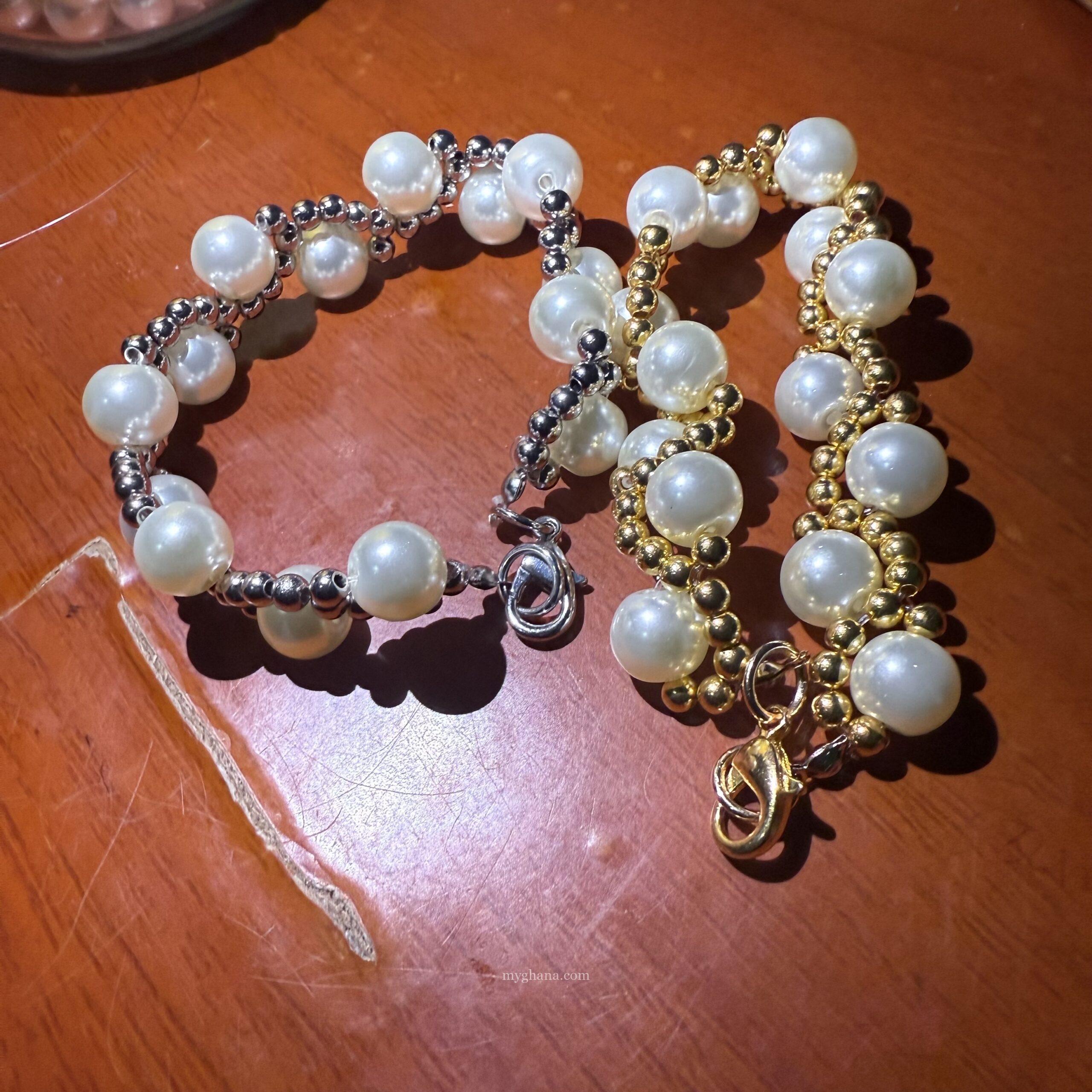 Handmade beaded Pearl bracelet