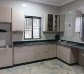 5 bedroom house to let at Kumasi Kwadaso near Christian University College