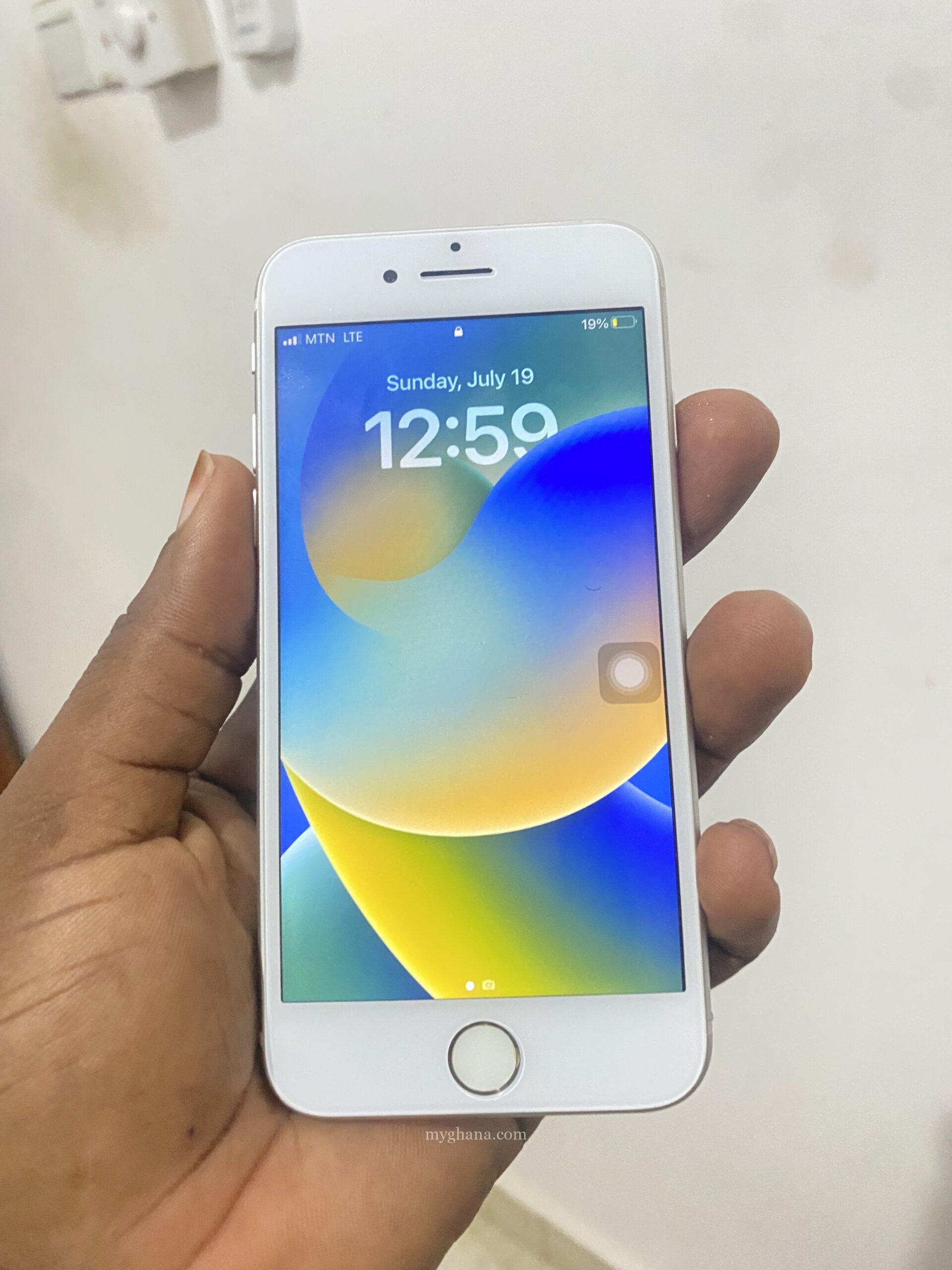 iPhone 8