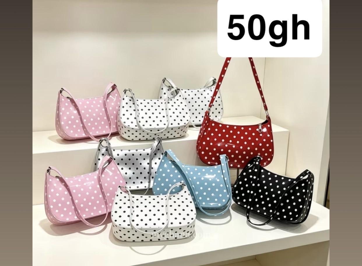 Love a bag you see? You can now preorder it through Bag Mood. ✨ Please note