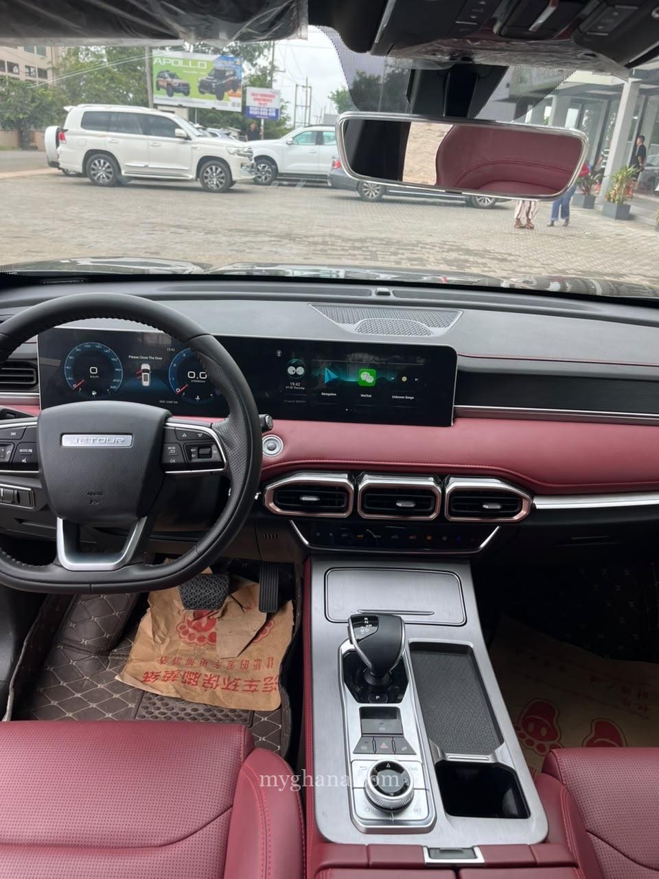 Jetour x70plus 2023 model