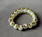Stretchable Pearl bracelet