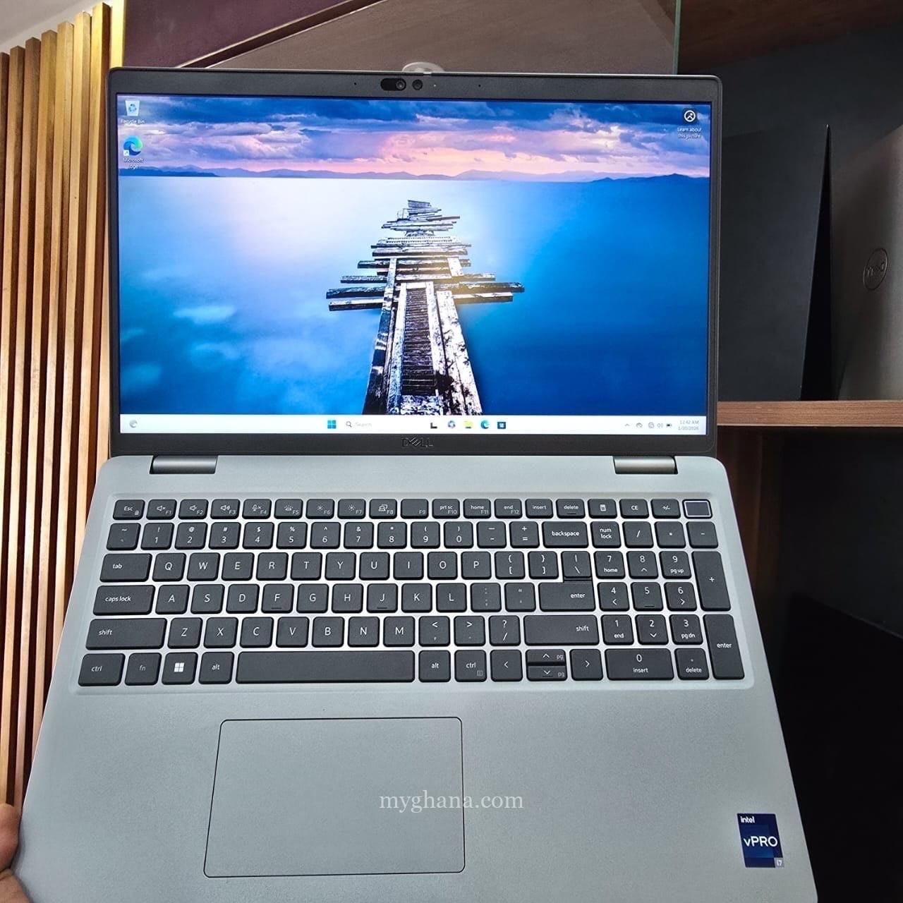 DELL PRECISION 3581