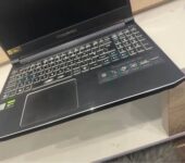 Acer Predator Helios 300 – 10th Gen i7 (8‑Core), GTX 1660 Ti, 16GB RAM, 1TB