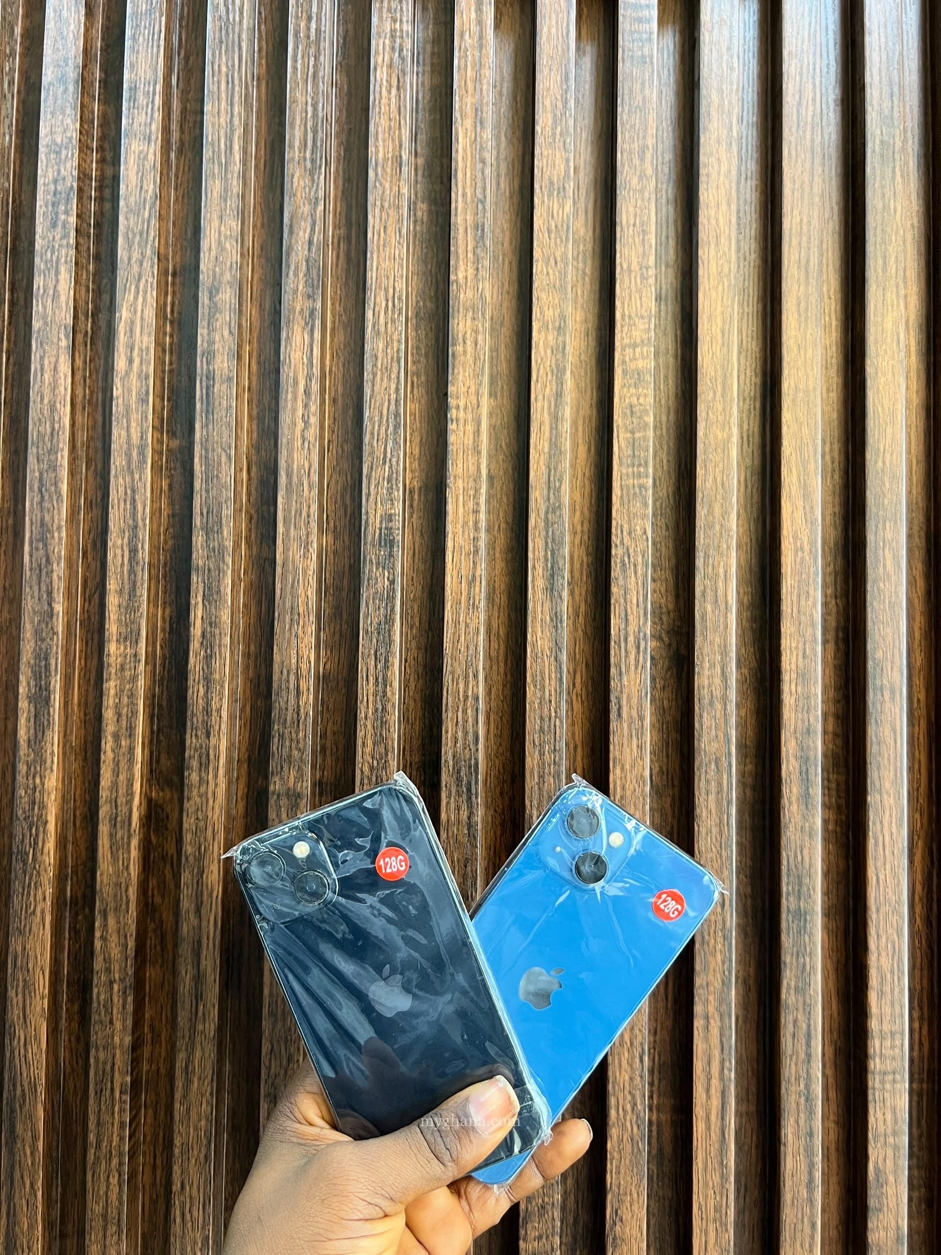 iPhone 13