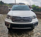 *TOYOTA HILUX* 2019 Model