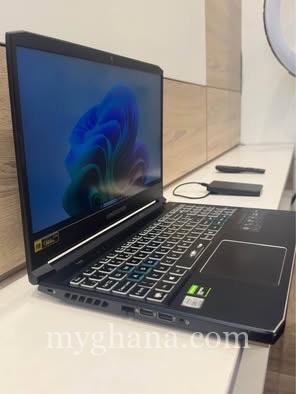 Acer Predator Helios 300 – 10th Gen i7 (8‑Core), GTX 1660 Ti, 16GB RAM, 1TB