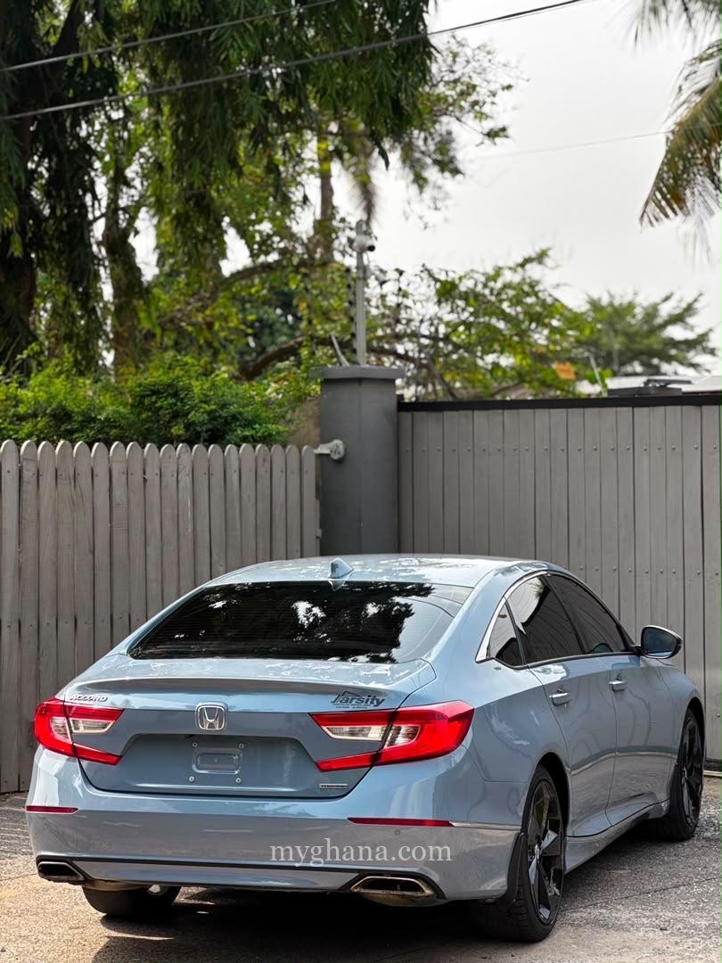 *HONDA ACCORD TOURING* 2018 Model⚡