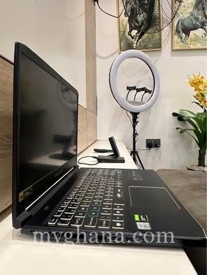 Acer Predator Helios 300 – 10th Gen i7 (8‑Core), GTX 1660 Ti, 16GB RAM, 1TB