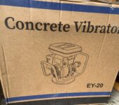 Powerful poker concrete vibrator machine with host