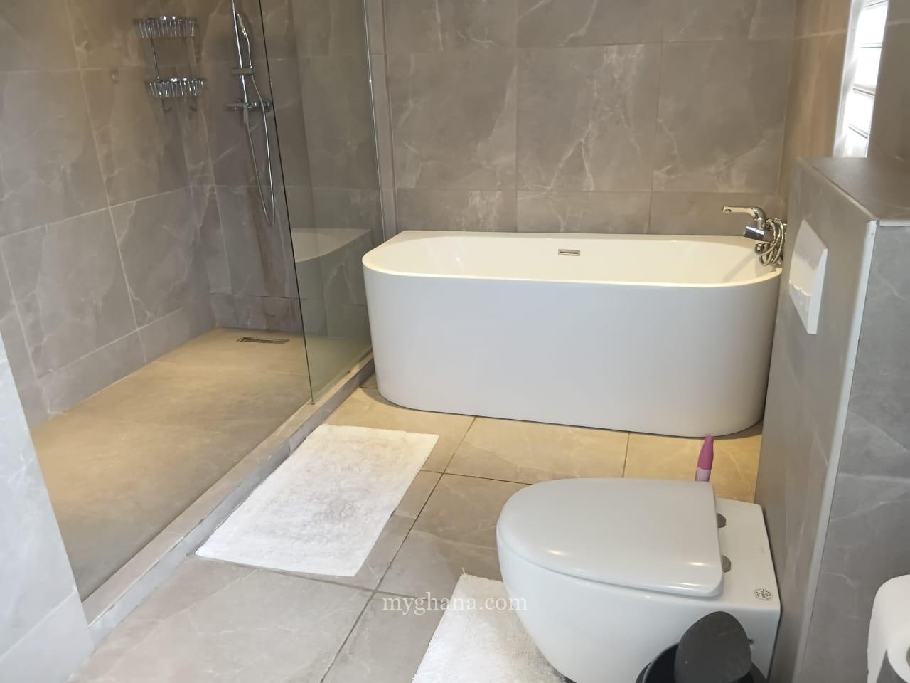 Furnished three bedroom apartment to let at Airport, Accra