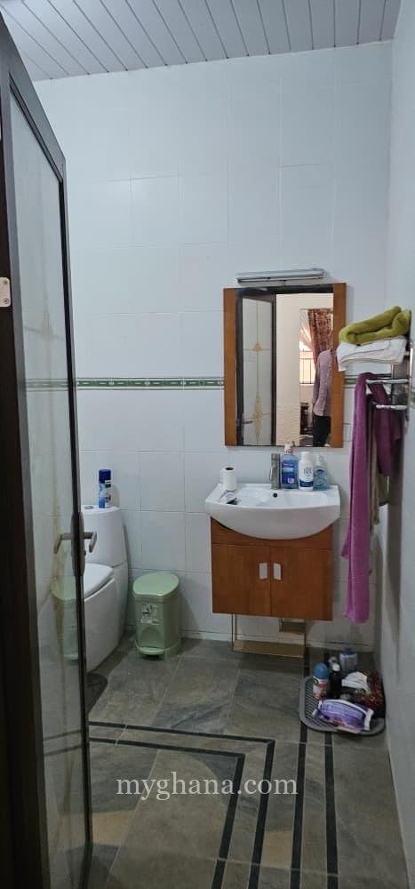 4 BEDROOM HOUSE FOR SALE