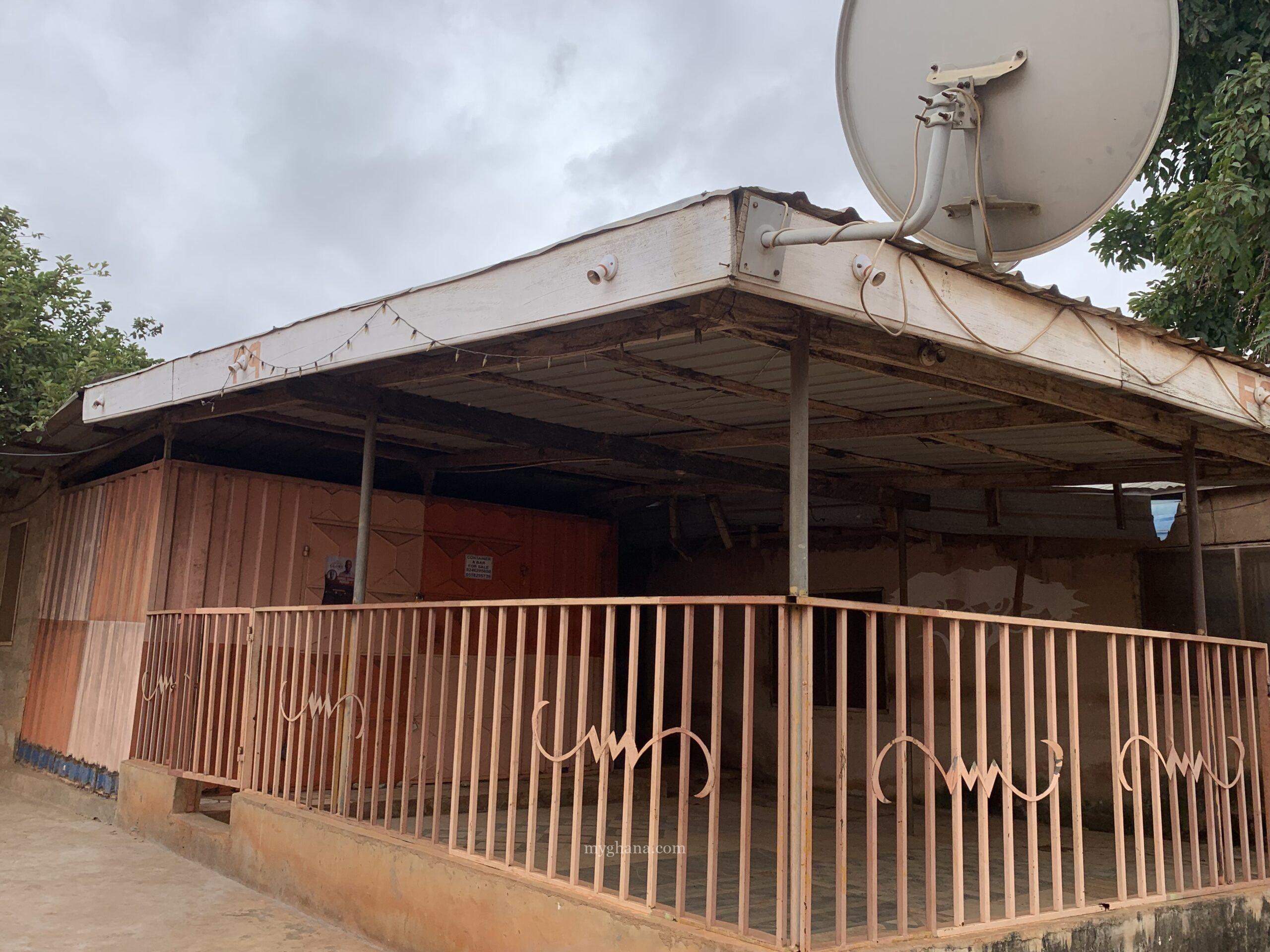 Container with land payment settled for sale
