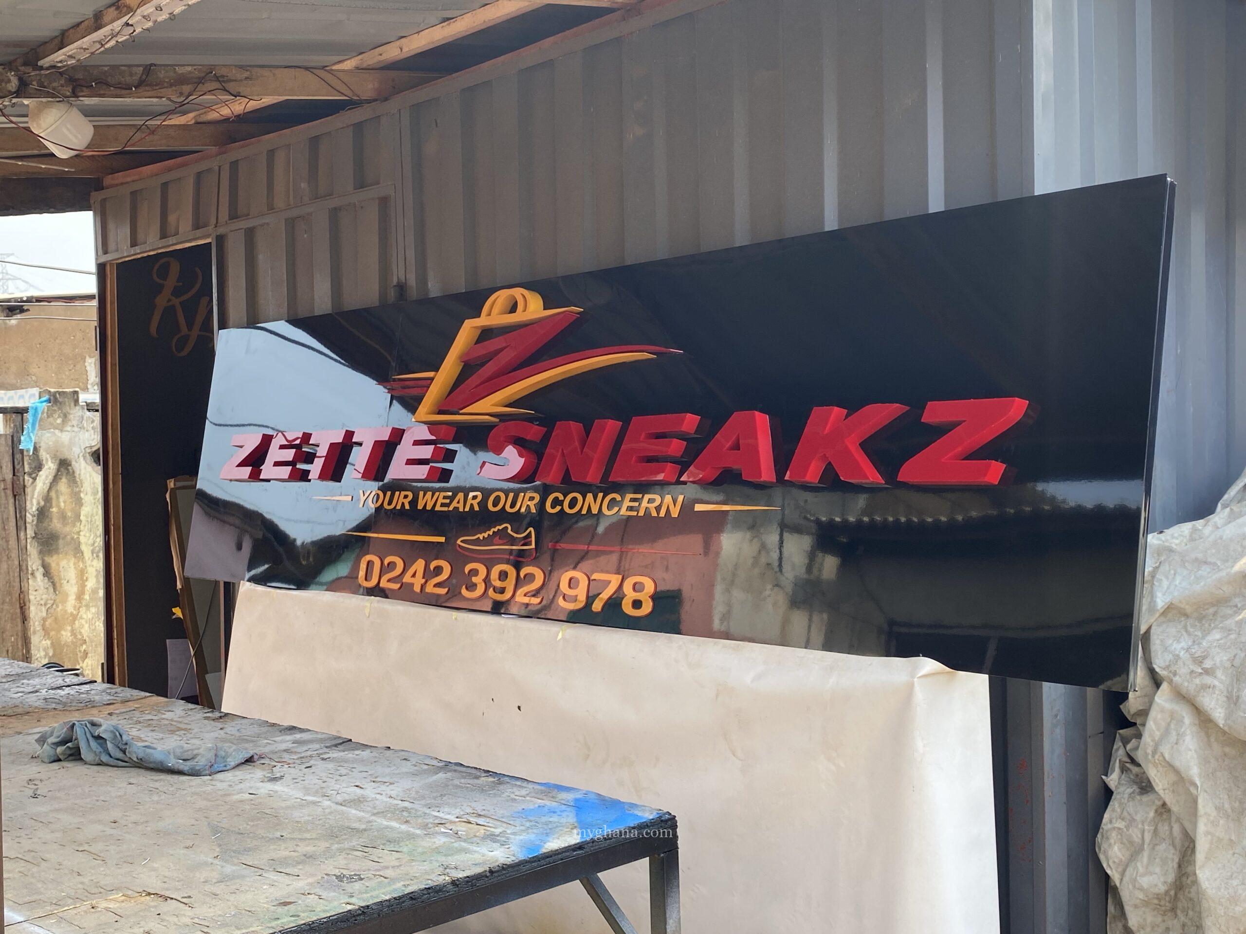 3D signage