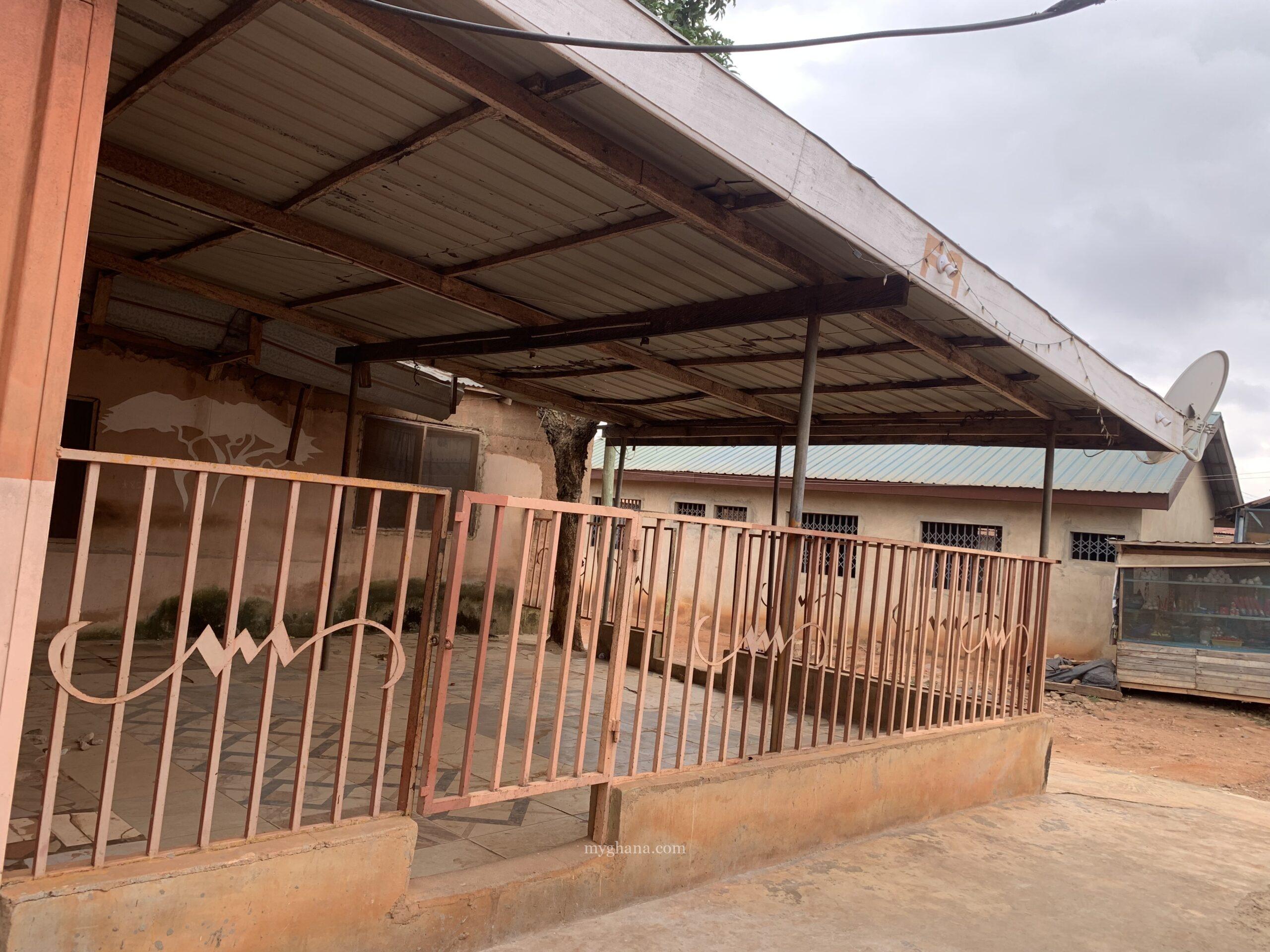 Container with land payment settled for sale