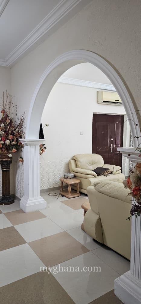 4 BEDROOM HOUSE FOR SALE