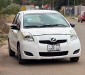 2010 TOYOTA VITZ