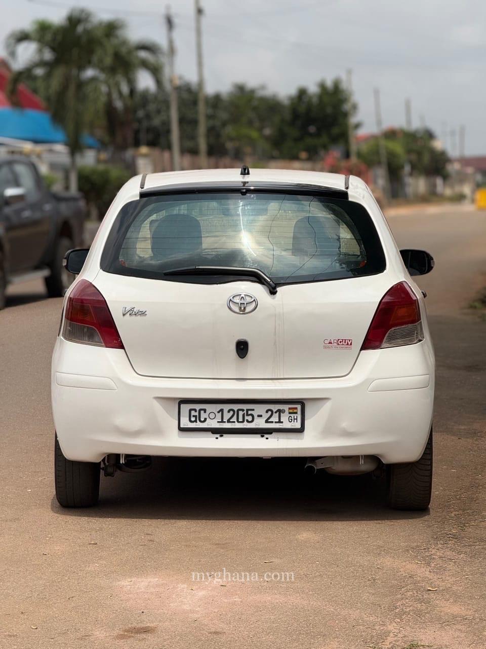 2010 TOYOTA VITZ