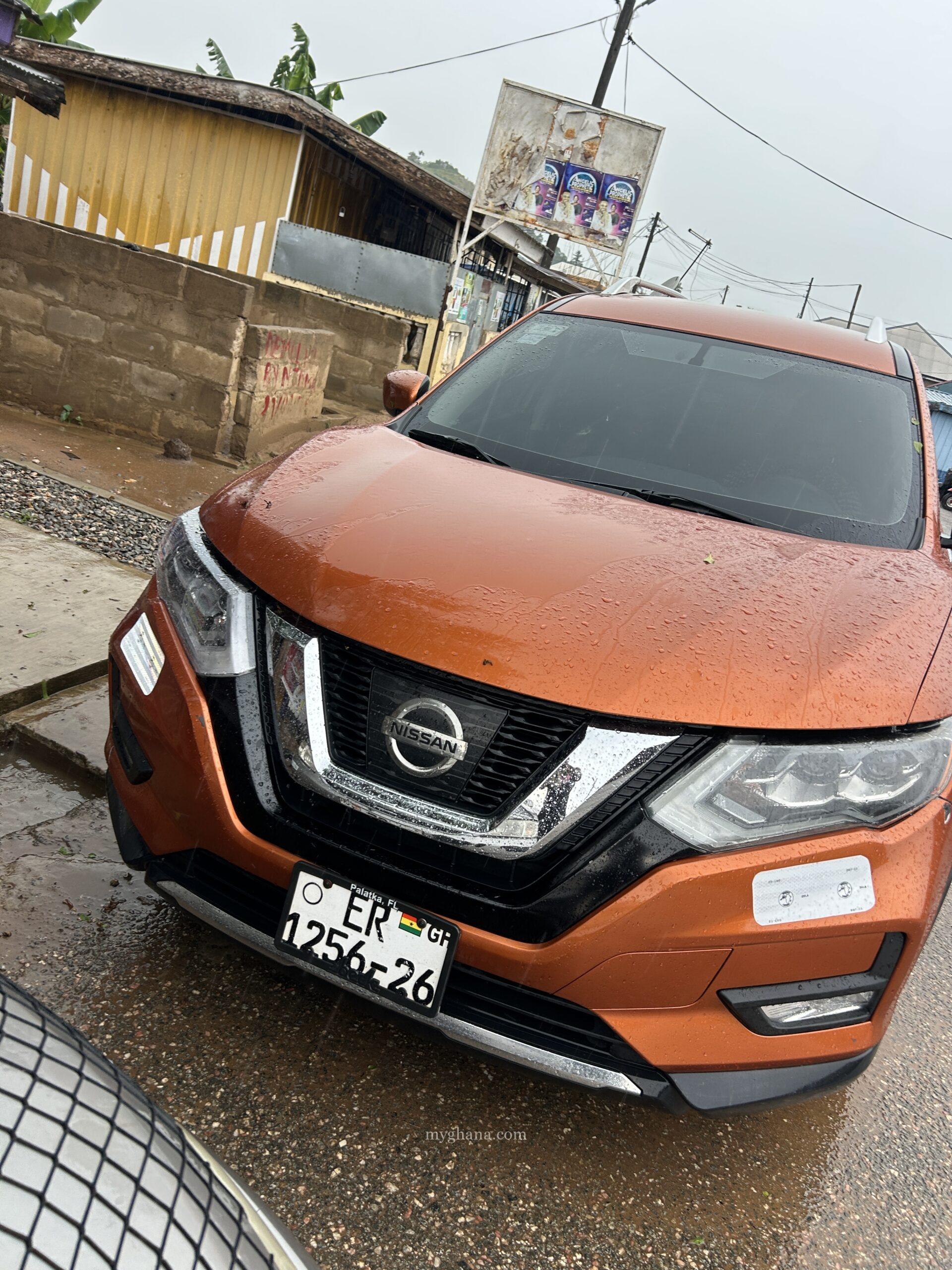 Nissan Rogue sv 2017 model