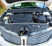2016 Lincoln MKZ full option with panoramic sunroof