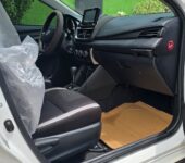 2019 Toyota Yaris L SUV compact