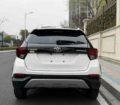 2019 Toyota Yaris L SUV compact