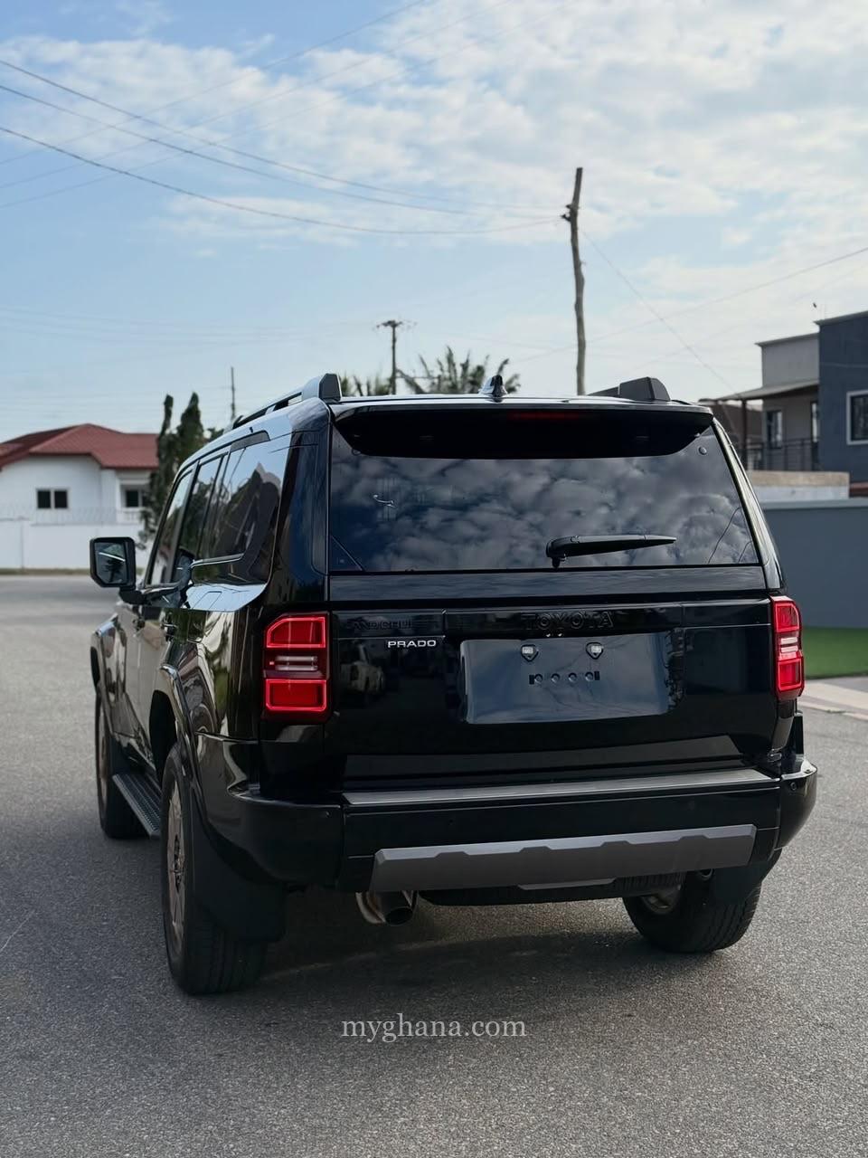 *TOYOTA LANDCRUISER PRADO* BRAND NEW 2025 Model