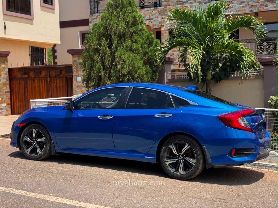 Honda civic 2017 model