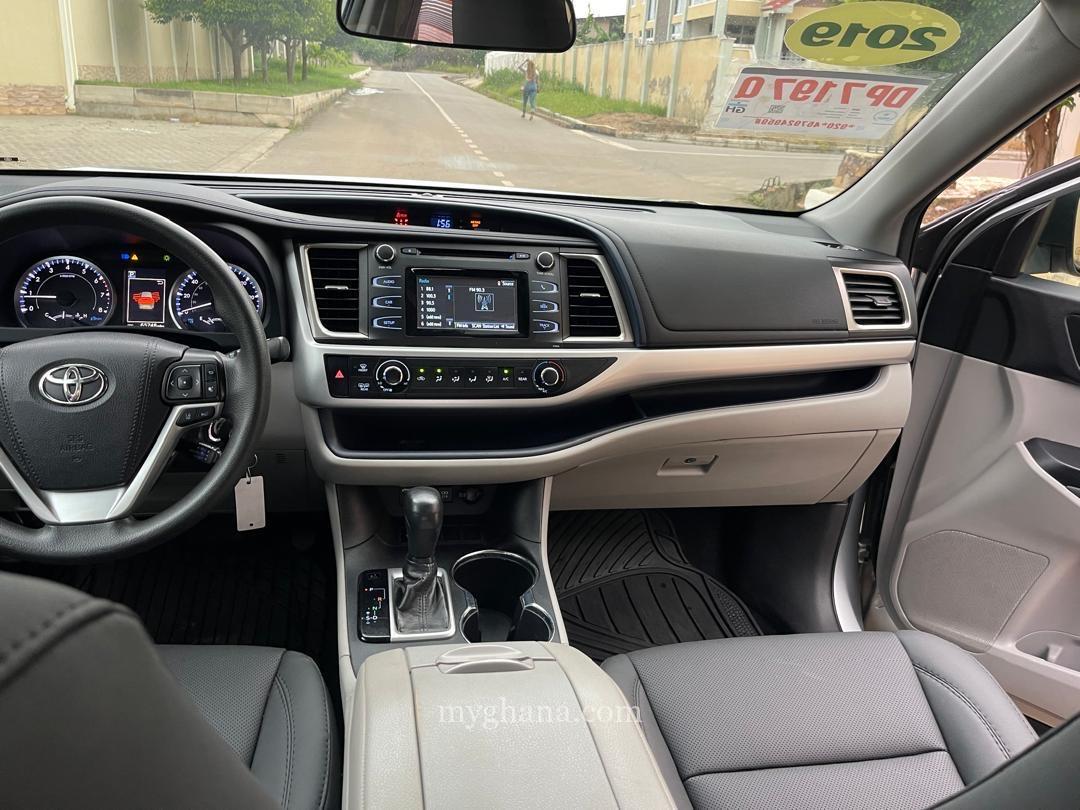 *TOYOTA HIGHLANDER* 2019 Model⚡