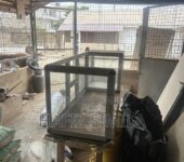 Show case glass koko stand